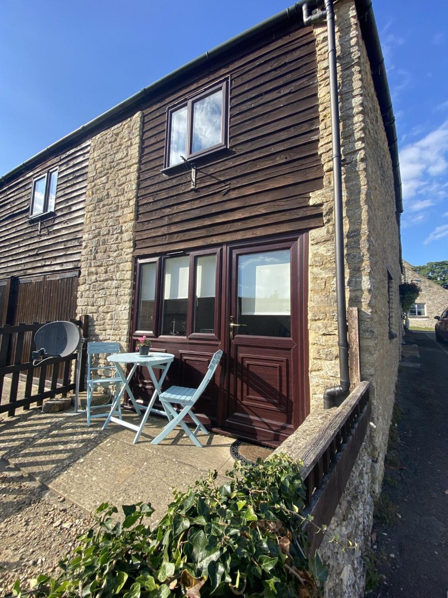 Mill View Villa Northleach Exterior photo